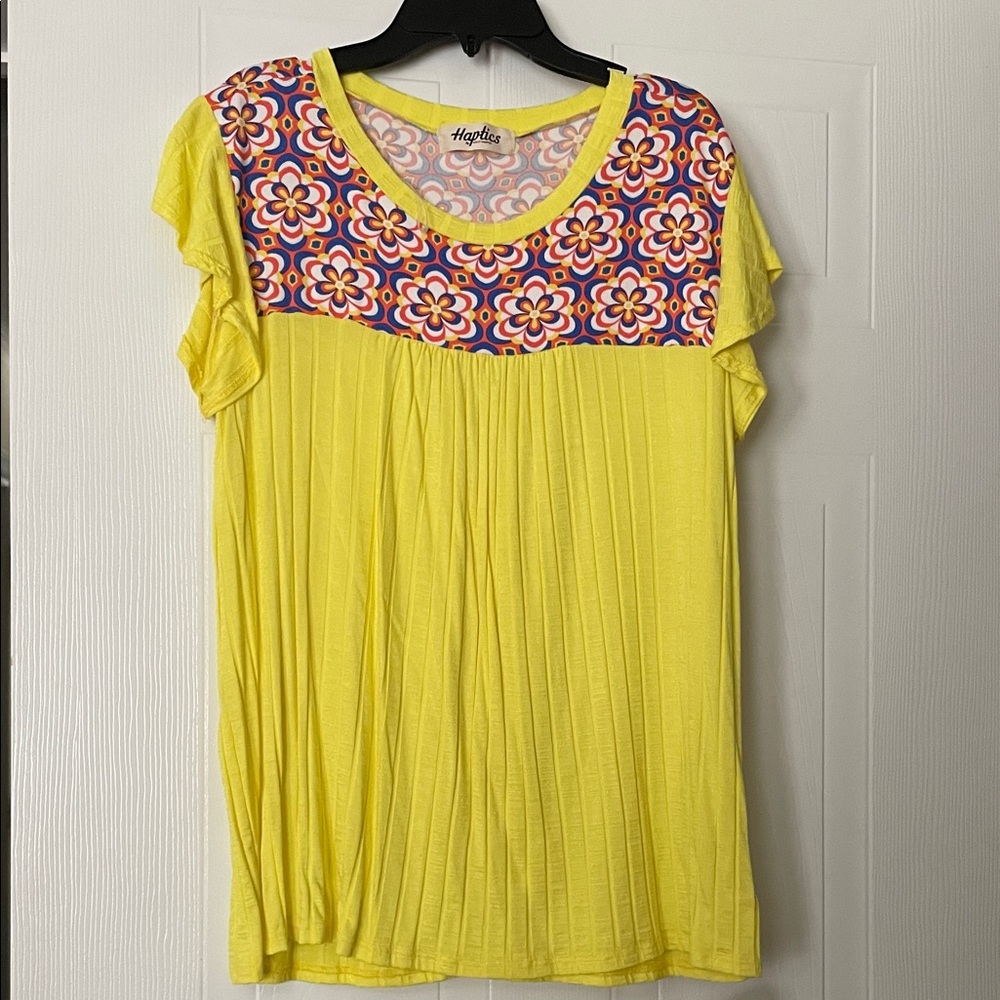 Haptics Yellow Short-Sleeve Floral Yoke Top